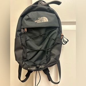 North Face Mini Borealis